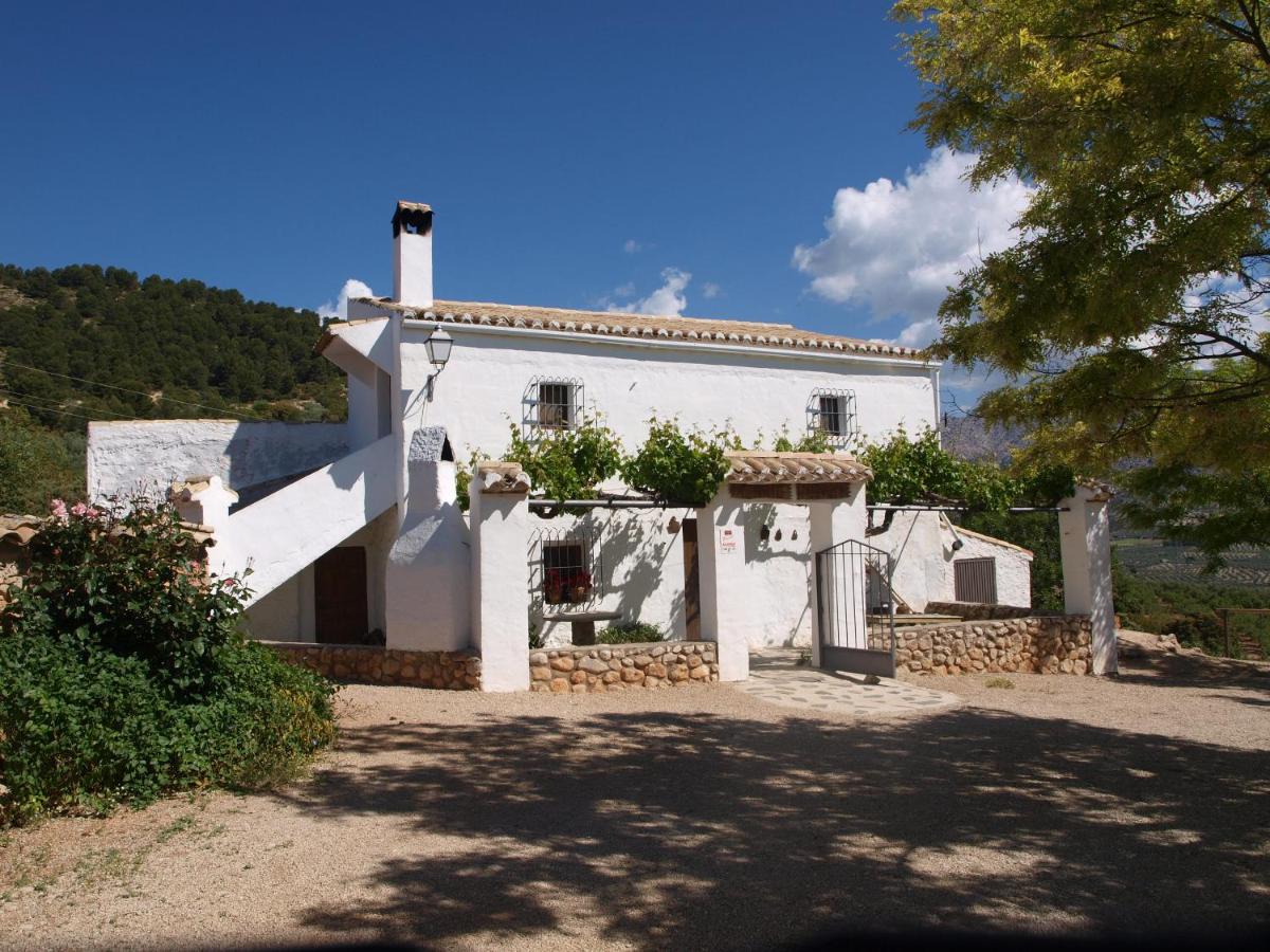 Casas Rurales Cortijo Cerro Fuentes Nuevas - B&B Castril