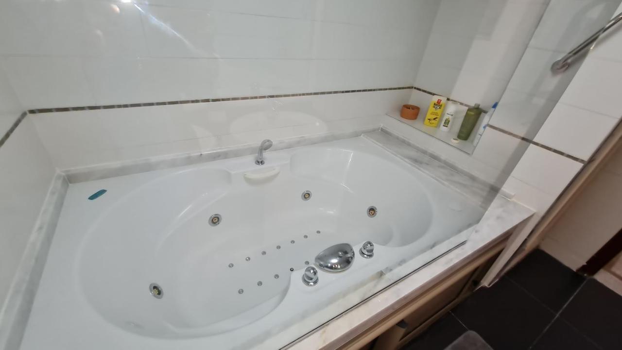 Brooks Córdoba - B&B