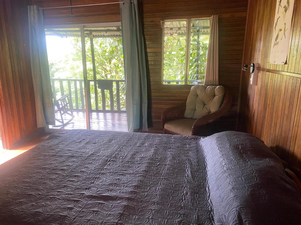 Chambre Quadruple avec Salle de Bains