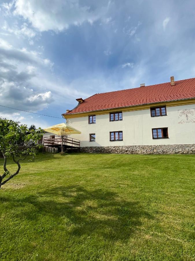 Apartmán u Čarků - B&B