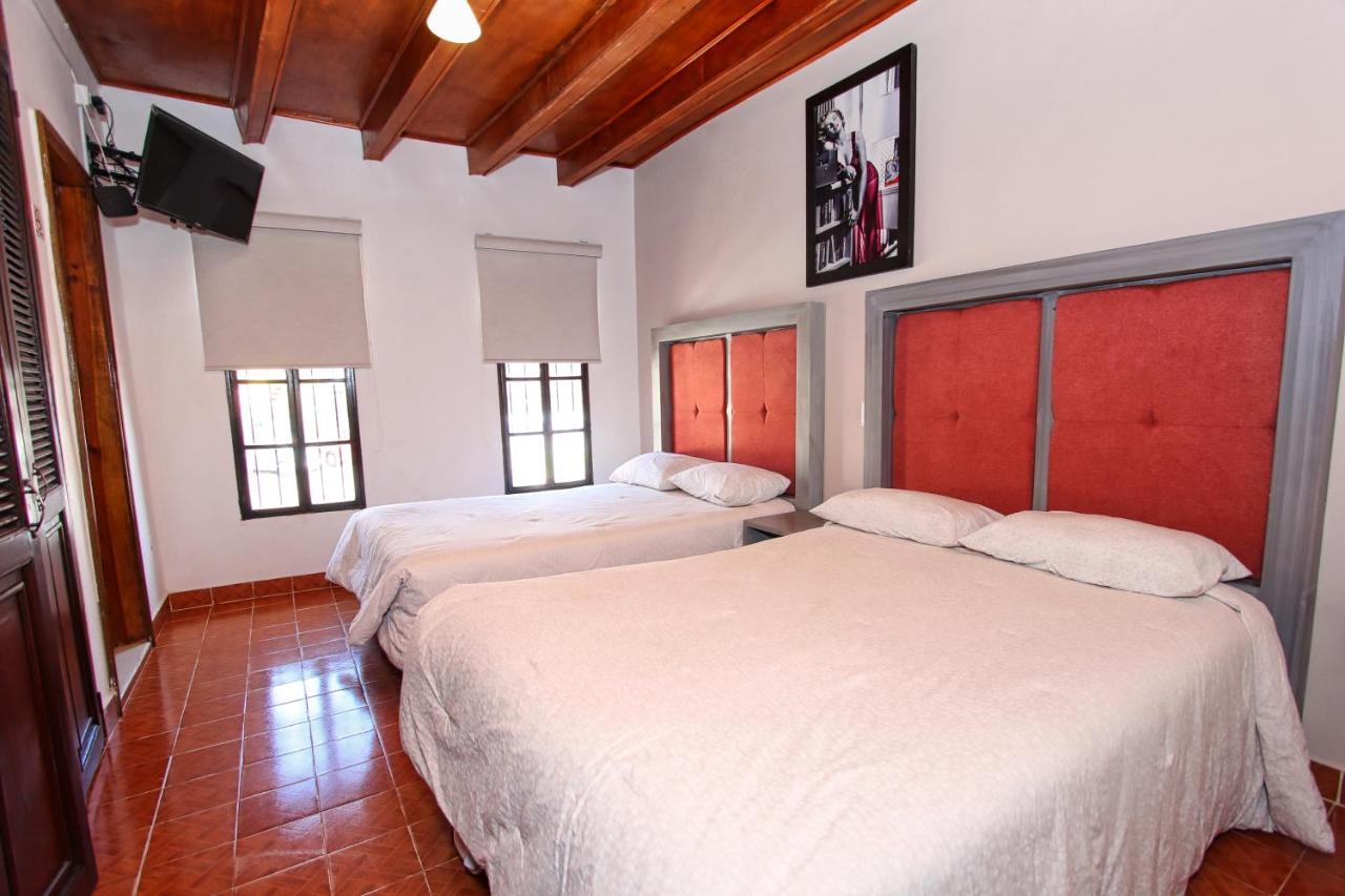 B&B Guanajuato City - Hotel Casa Autora 40 - Bed and Breakfast Guanajuato City