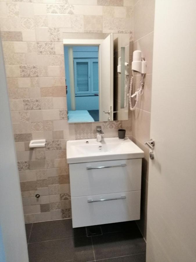 Appartement 2 Chambres avec Terrasse - Rez-de-Chaussée