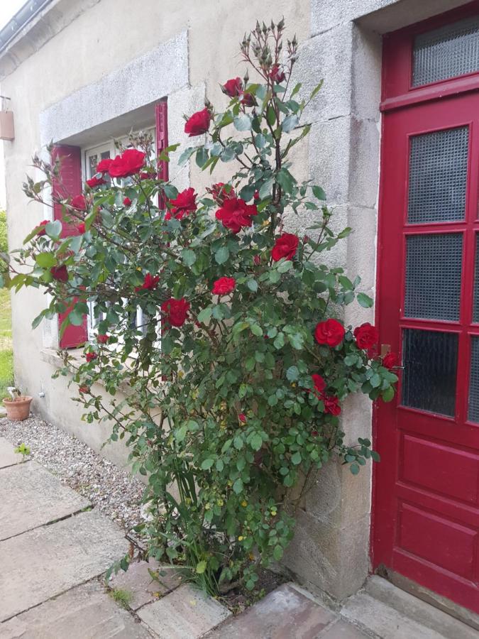 HAMEAU DE LEIGNOUA - Bed and Breakfast