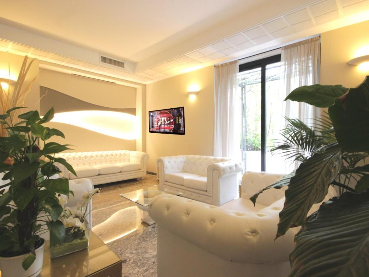 B&B Riccione - Hotel Arabel - Bed and Breakfast Riccione