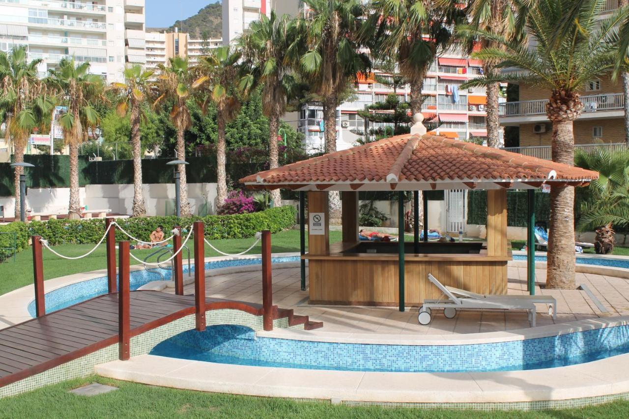 CAPRI-TURIS Luxe Apartamentos - B&B Benidorm