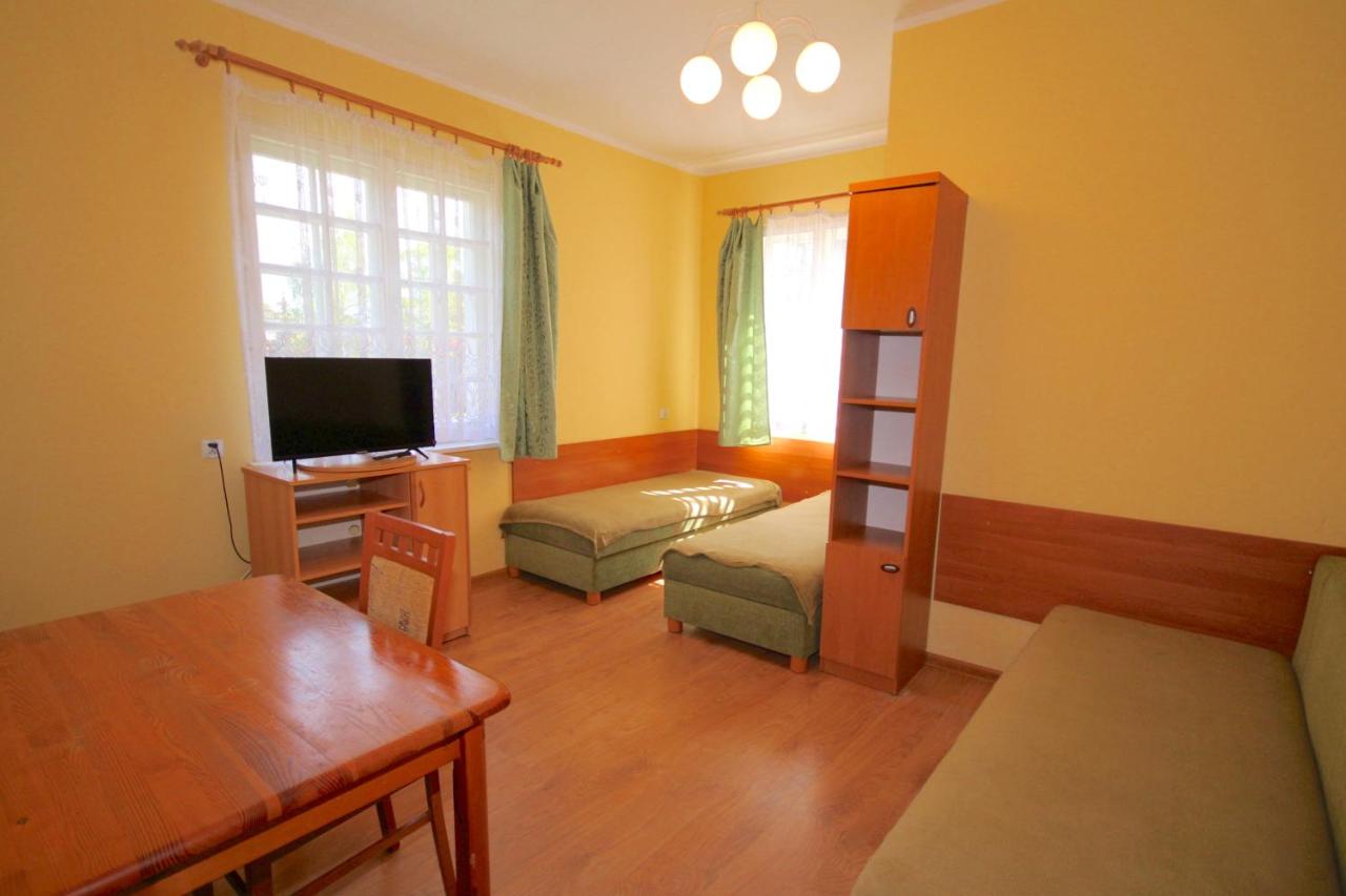 Gryf pokoje blisko plaży - B&B Krynica Morska