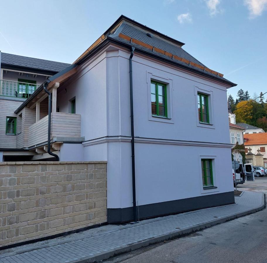 Apartmány Phlora - B&B