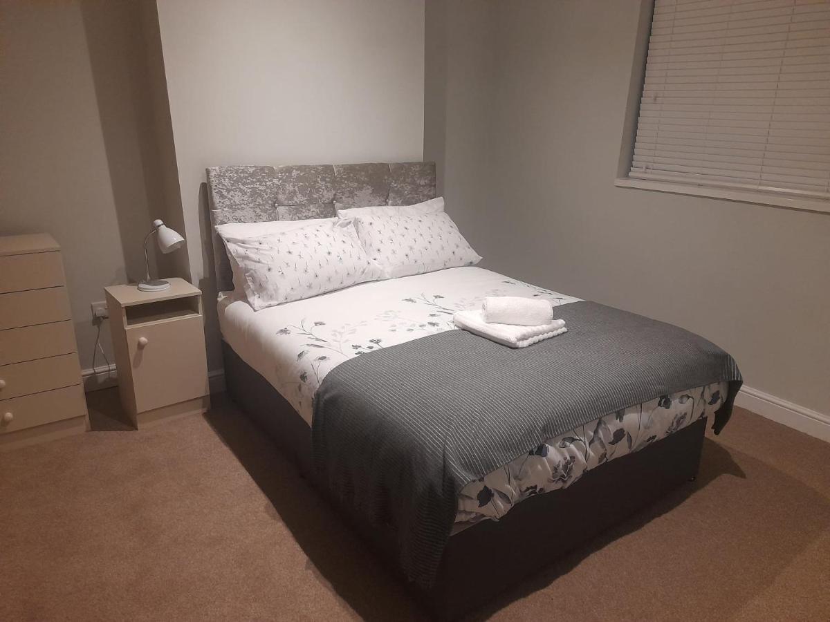 B&B Sale - Chorlton Apartments - Bed and Breakfast Sale