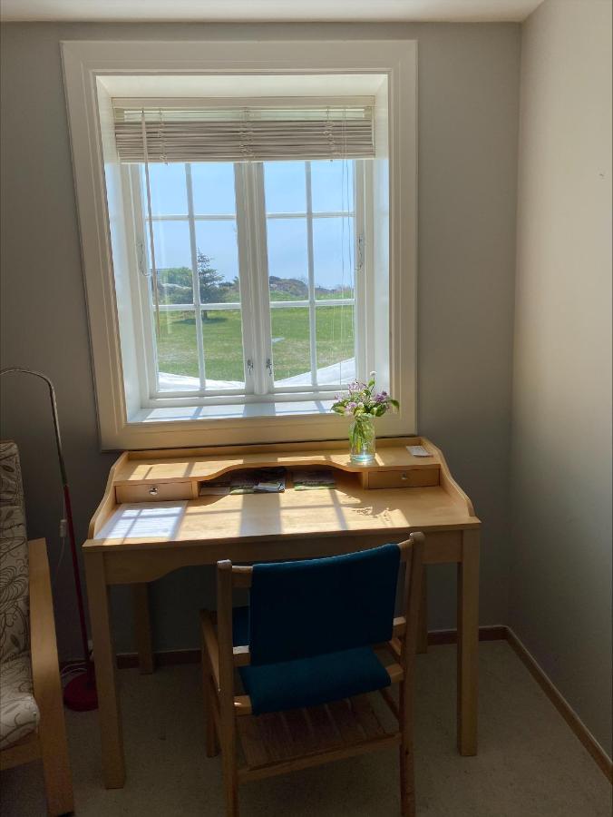 Single Room with Private Bathroom