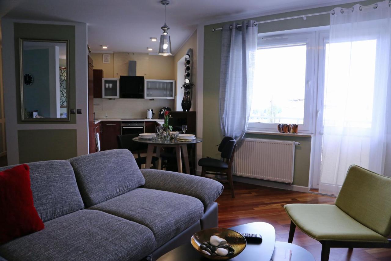 Superior One-Bedroom Apartment