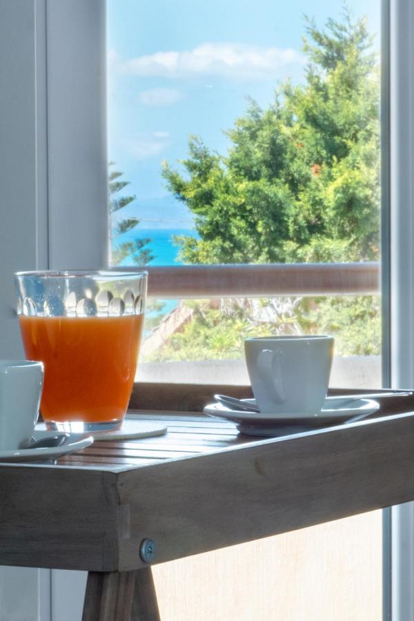 Villa con Vista Mare