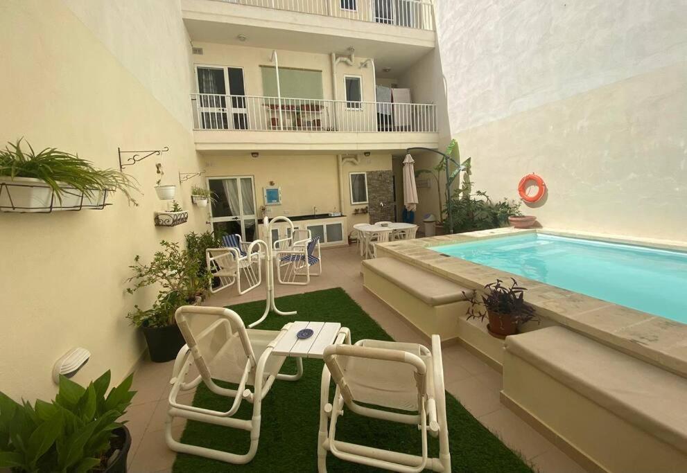 The Valley Maisonette with private pool in M'scala - Bed and Breakfast