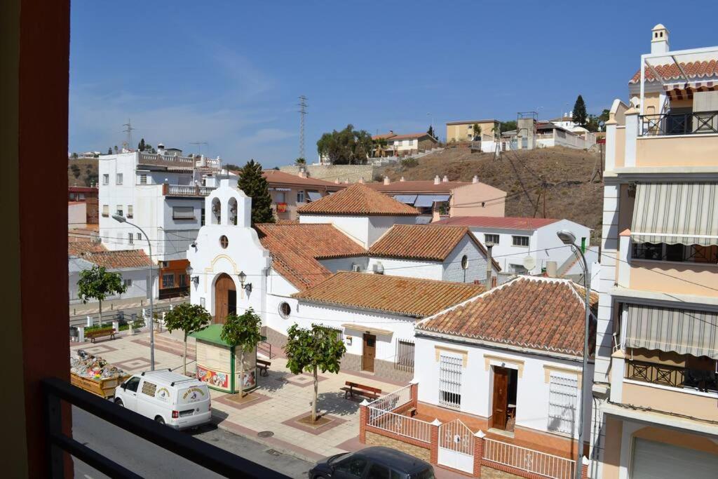 Precioso apartamento en primera linea de playa en Caleta de Vélez - Bed and Breakfast