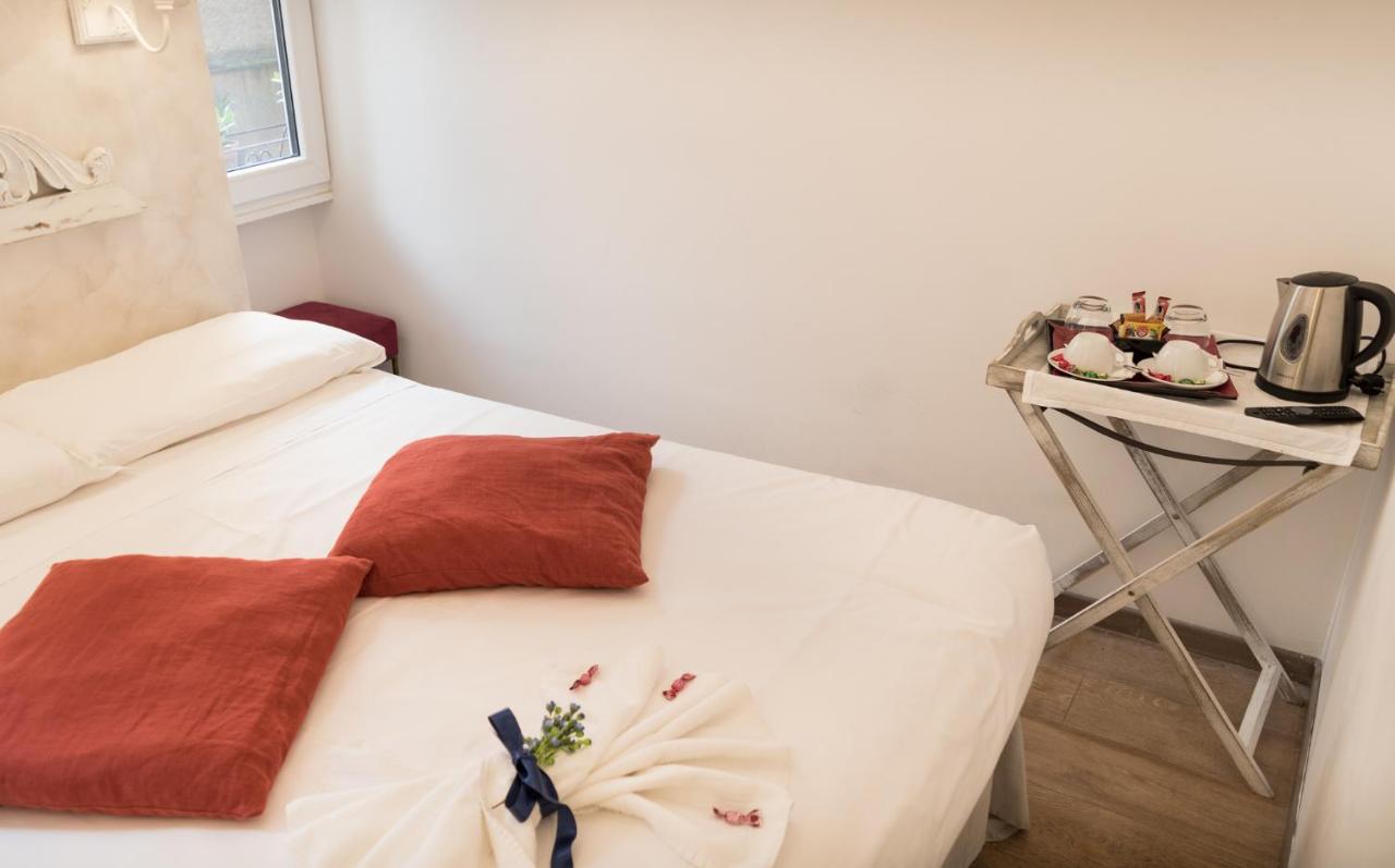 Camera Matrimoniale Piccola