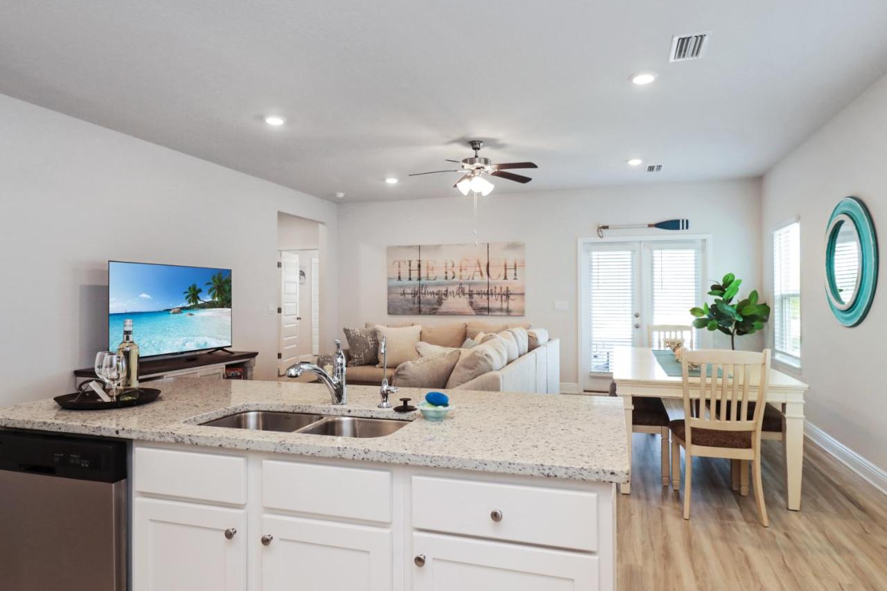 Paradise Found by Pristine Properties Vacation Rentals - B&B Highland View