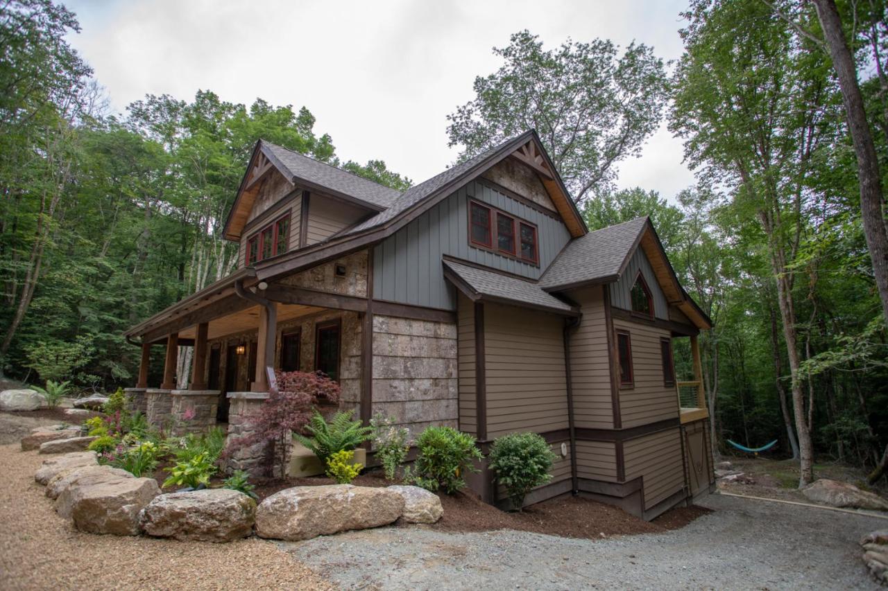 Red Bird Retreat - B&B