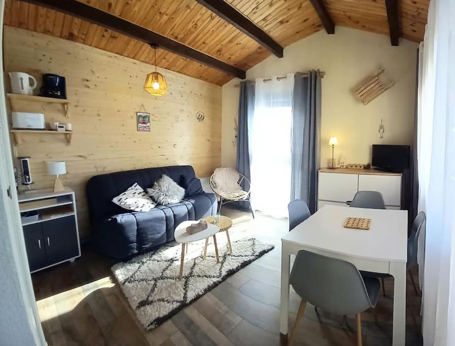 B&B Font-Romeu - Studio Estany 4 personnes avec vue montagne - Bed and Breakfast Font-Romeu