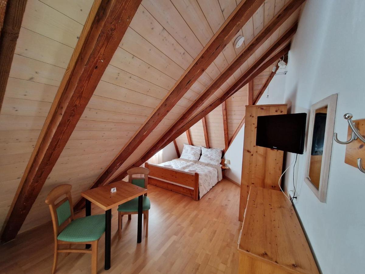 Double Room with Lake View