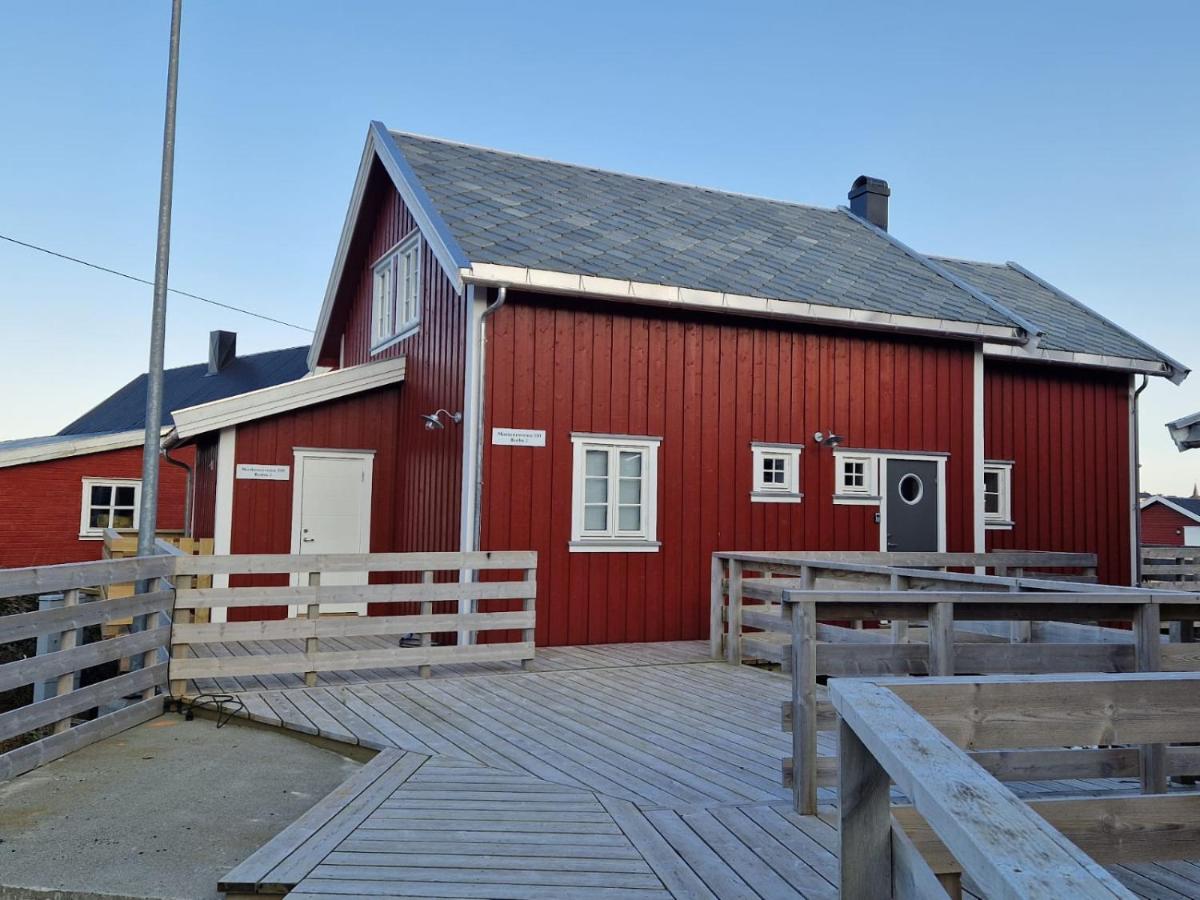 Deluxe Waterfront Cabin with Terrace