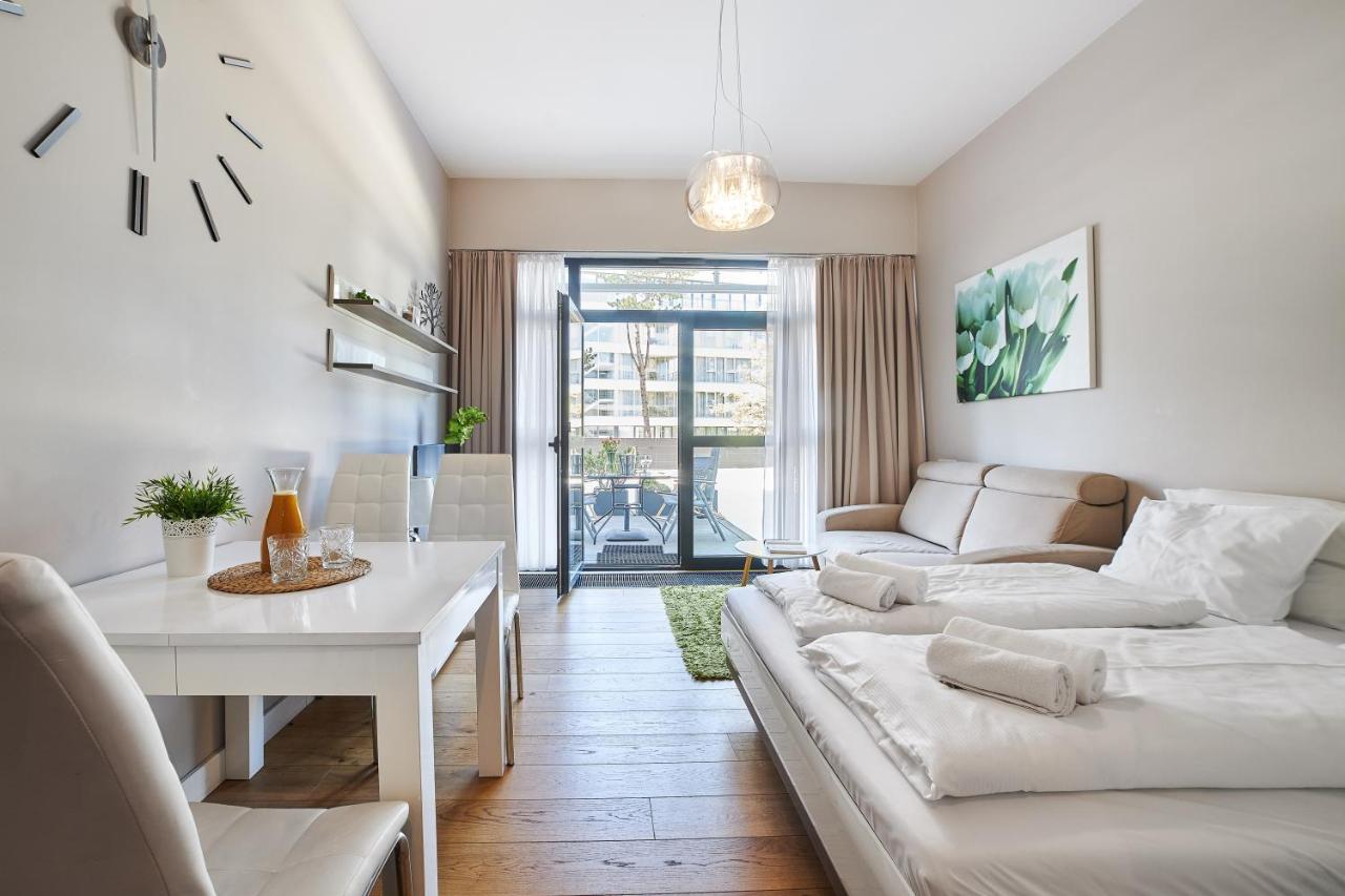 Studio Apartment A117 with an exit to the swimming pool