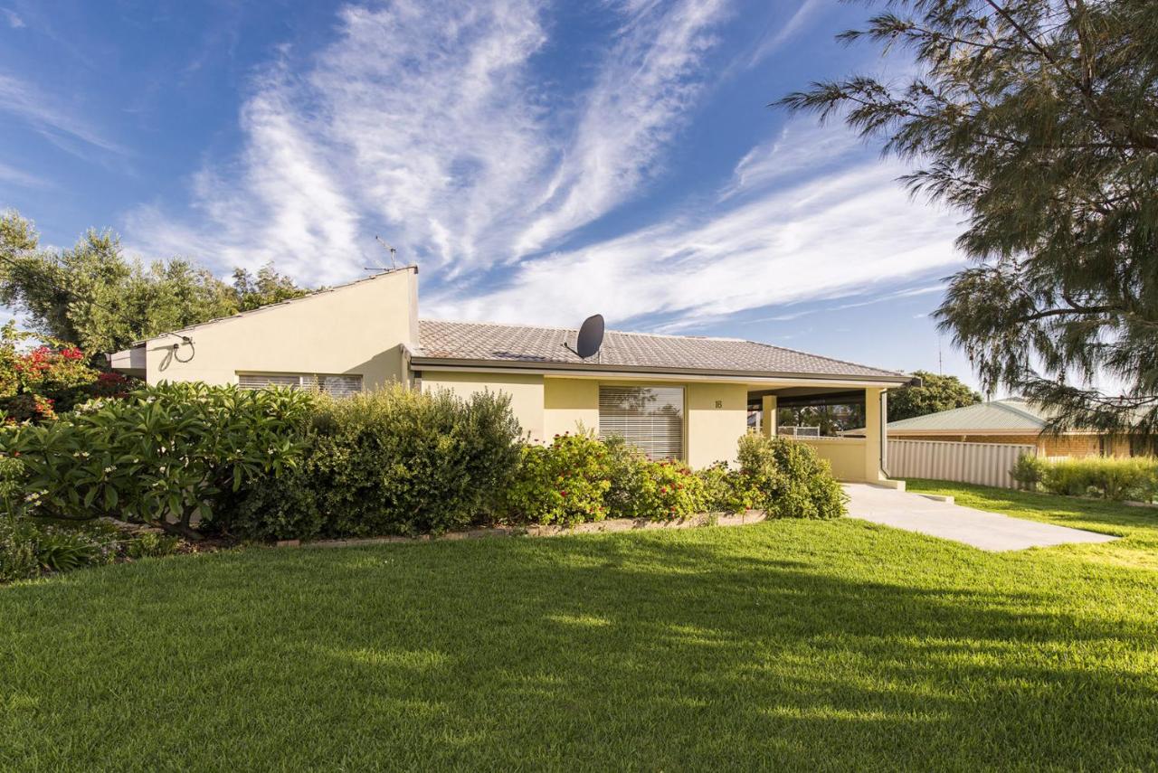 Sheoak on Wedge - Well Appointed Property Close To Beach - B&B