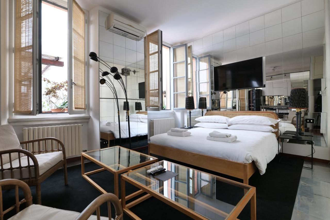 Elegant Terrace Suite - B&B Milano