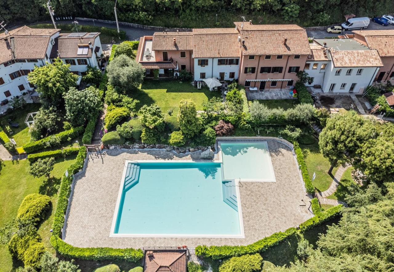 GARDA HOUSE- Pool-Terrace-Nature-Free Parking - Chambres d'hôtes Ponti sul Mincio