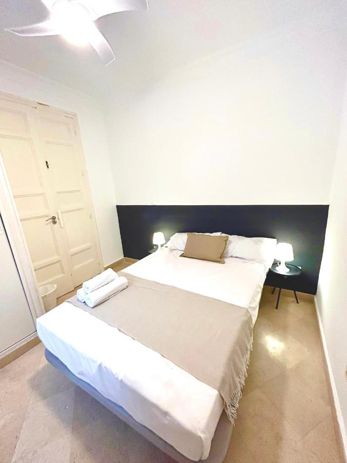 Tweepersoonskamer met Gedeelde Badkamer