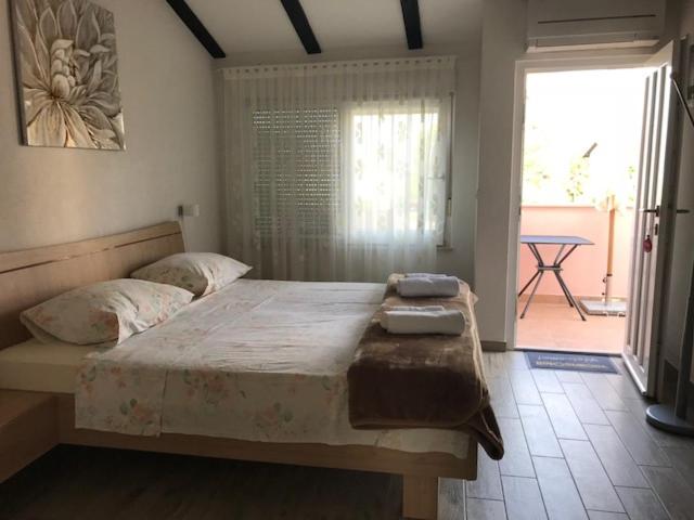 B&B Brtonigla - Apartment, 200m from sea - Bed and Breakfast Brtonigla