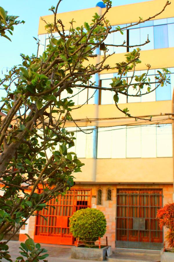 Taytaypa Rooms & Apartments Lima Airport - Chambres d’hôtes