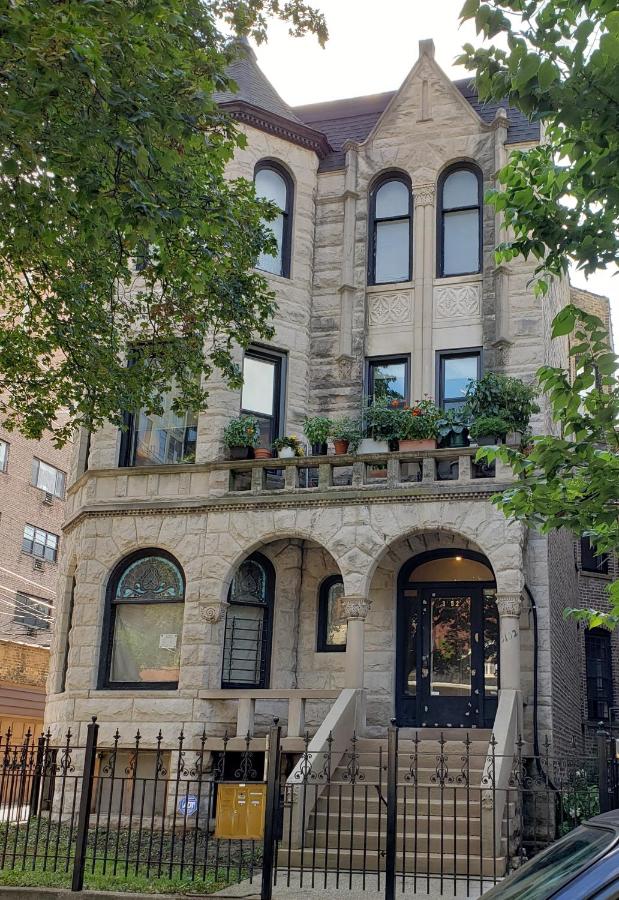 City Villa Sleeps 10-20 Free TV & Parking - Ferienwohnung Chicago