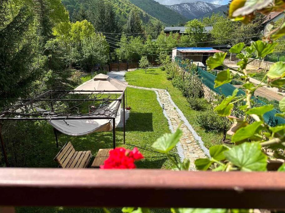 B&B Bitola - Cosy Mountain Villa in Nizepole - Bed and Breakfast Bitola