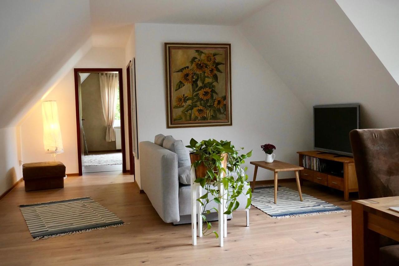 Ruhige Ferienwohnung an der Havel - Bed and Breakfast Nitzow