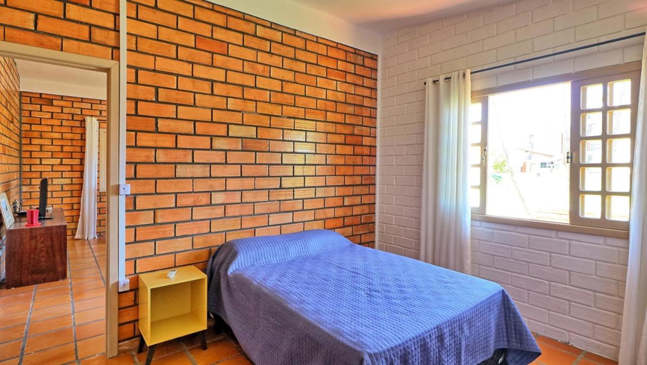 #006 Casa 1 minuto pé da praia Palmas - B&B Governador Celso Ramos