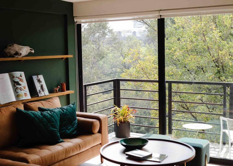 MrW Gorgeous Park View 2BR Balcony 701 - B&B