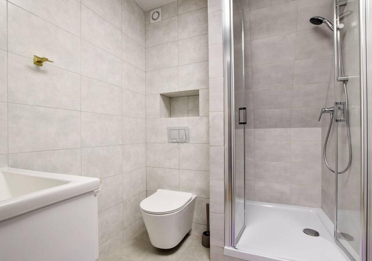 Deluxe Apartment with Kitchenette