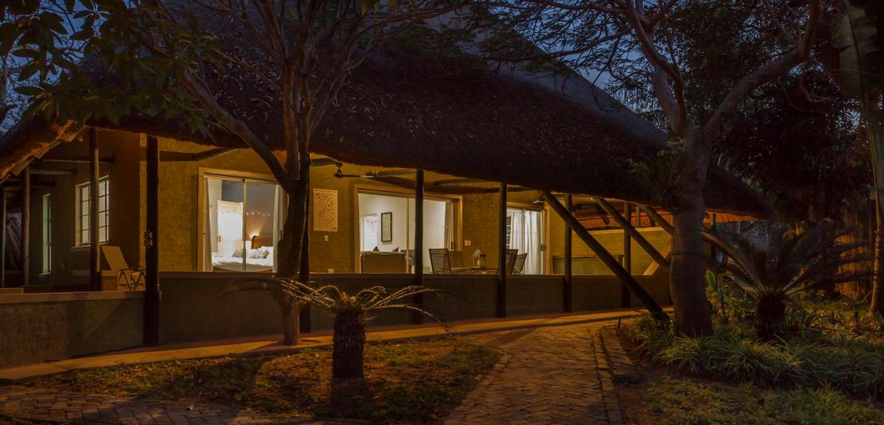 Kingfisher Creek Safari Cottages - B&B Hoedspruit