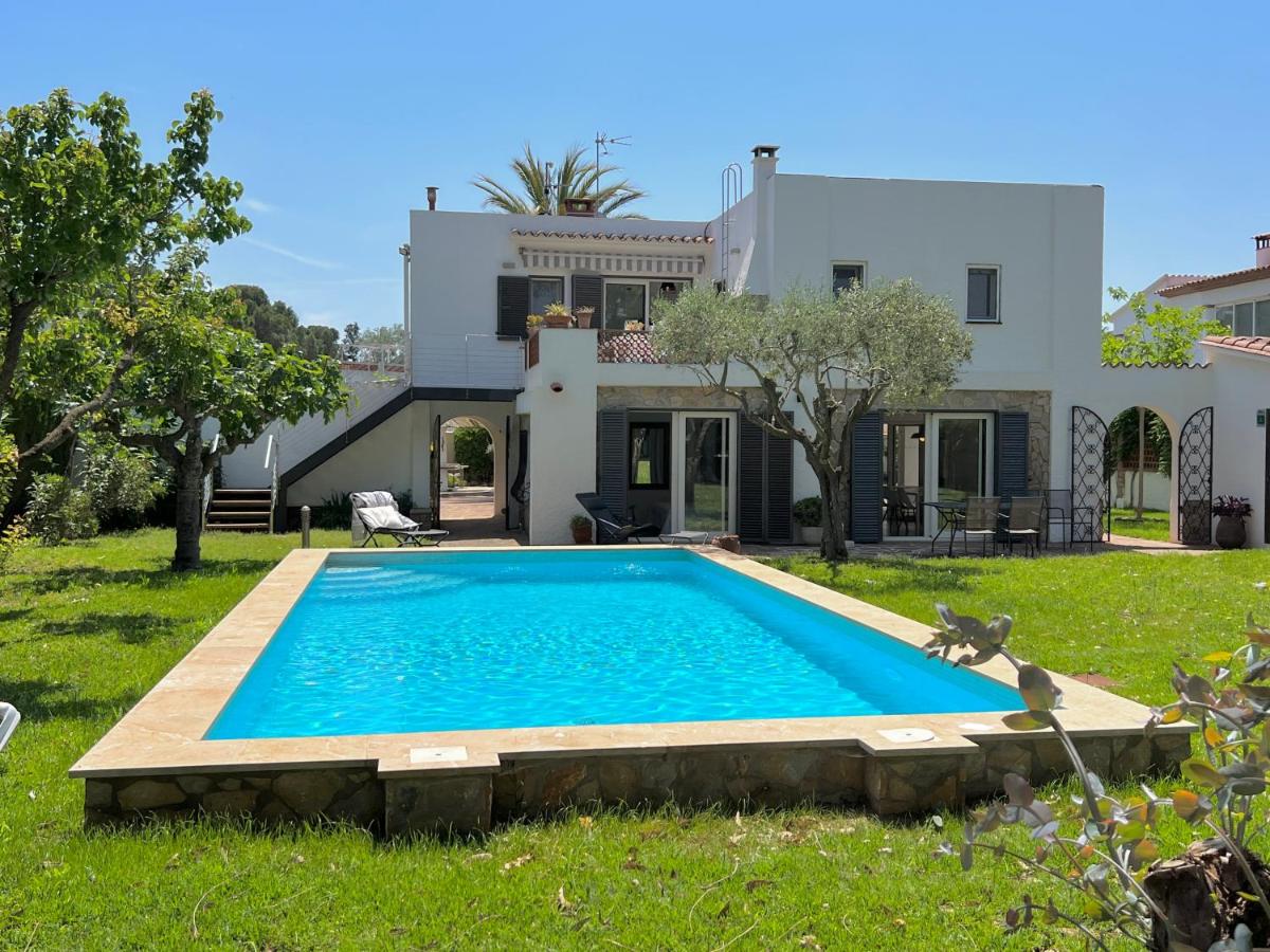 Villa con Piscina Privata
