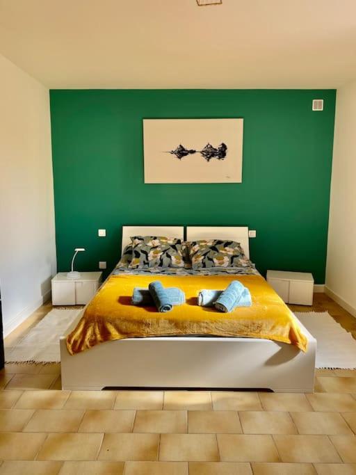 B&B Ajaccio - Grand T2 Ajaccio route des Sanguinaires . - Bed and Breakfast Ajaccio