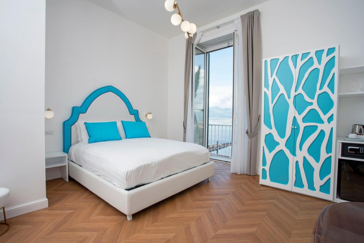 Deluxe Double Room with Sea View