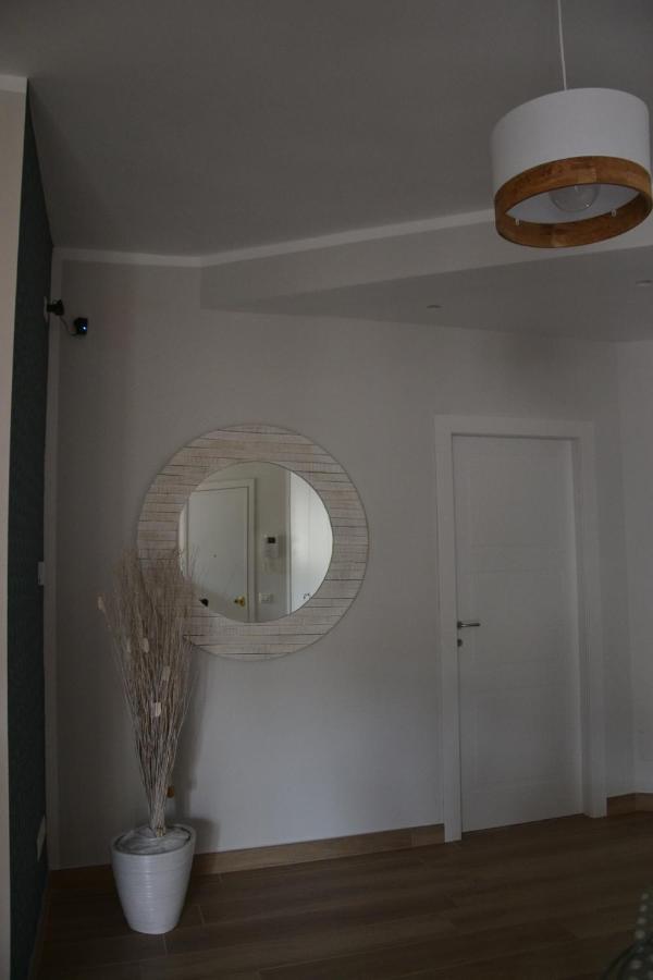 Luna Nuova Suites - B&B Napoli