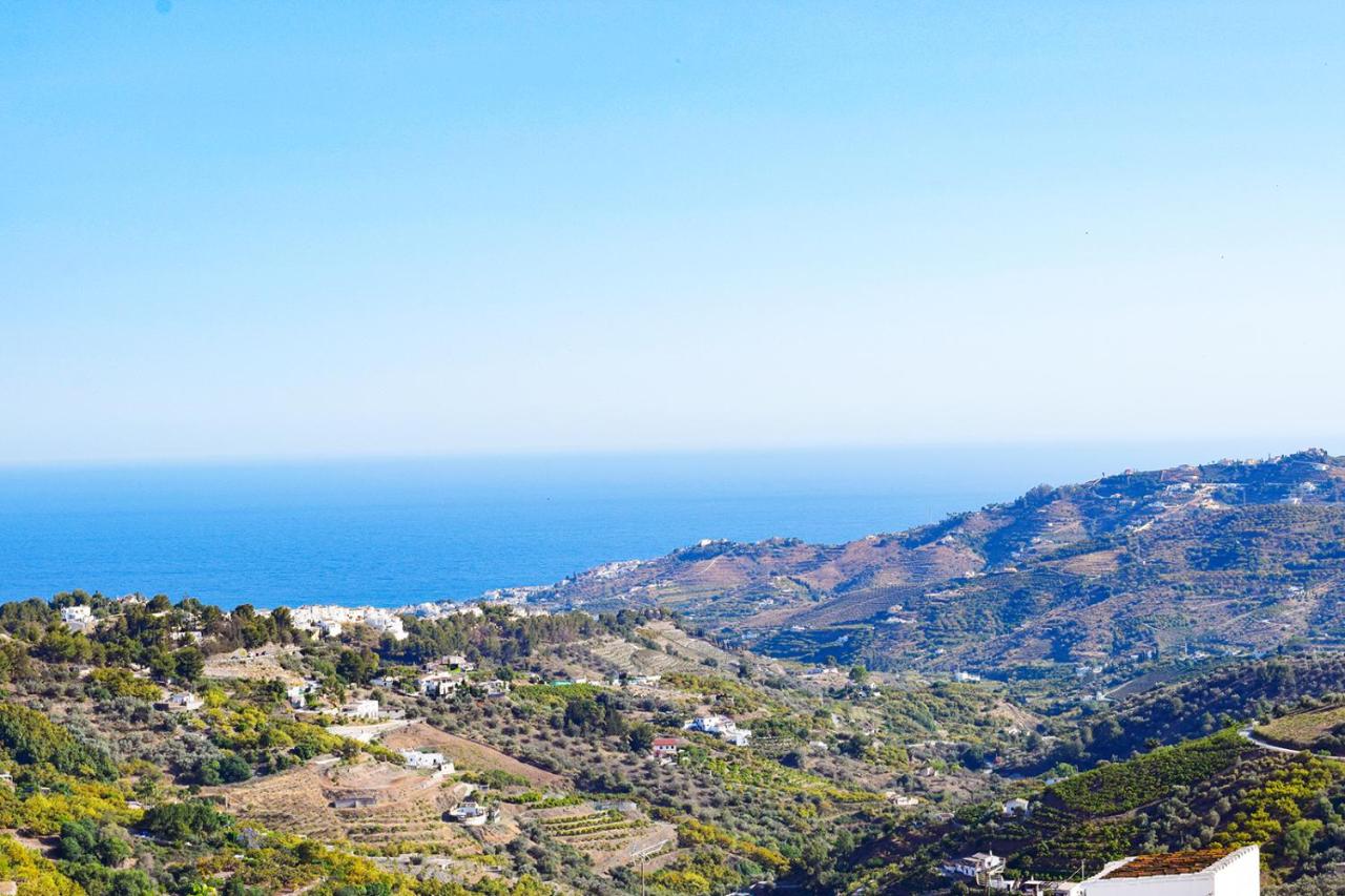 Casa Jazmin, Frigiliana Traditional townhouse with great views HansOnHoliday Rentals - Chambres d'hôtes Frigiliana