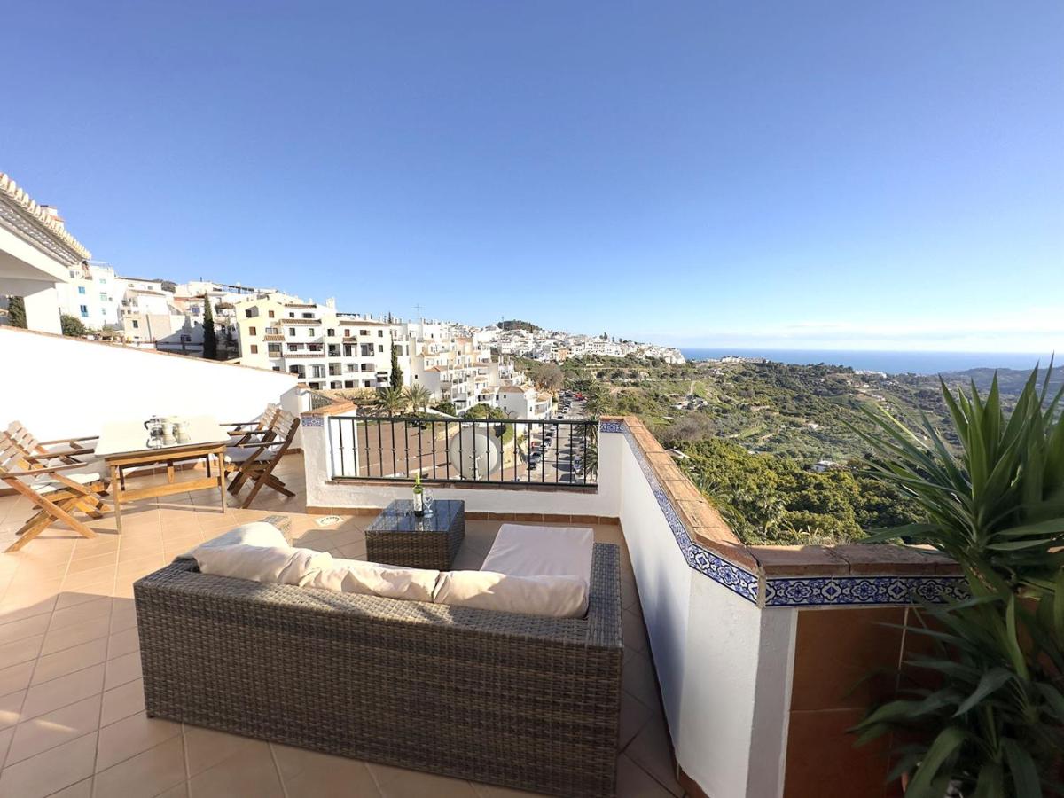 Apartamento Las Yucas, Frigiliana 2 Bedroom 2 Bathroom apartment with Large Terrace and Amazing Views HansOnHoliday Rentals - B&B Frigiliana