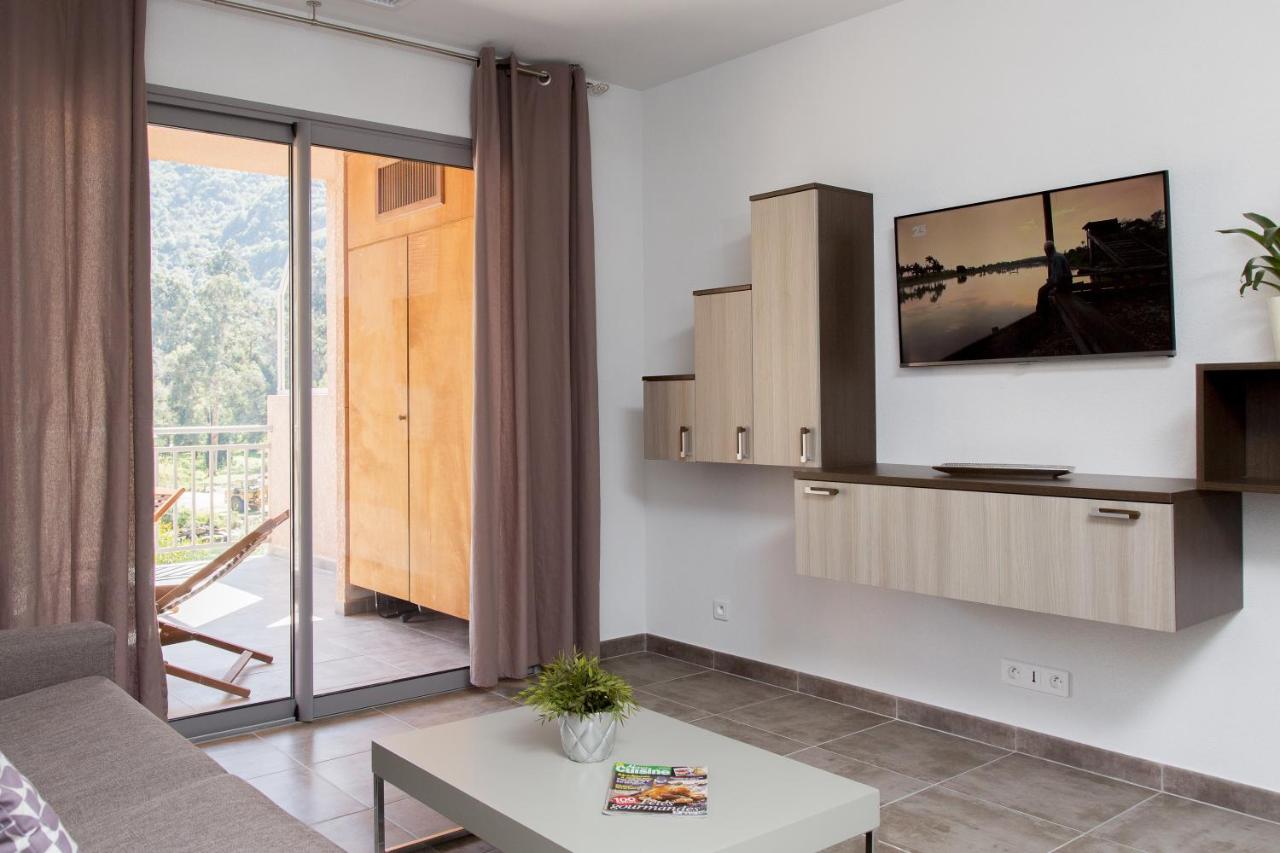 Apartamento de 1 dormitorio con terraza y vistas panorámicas