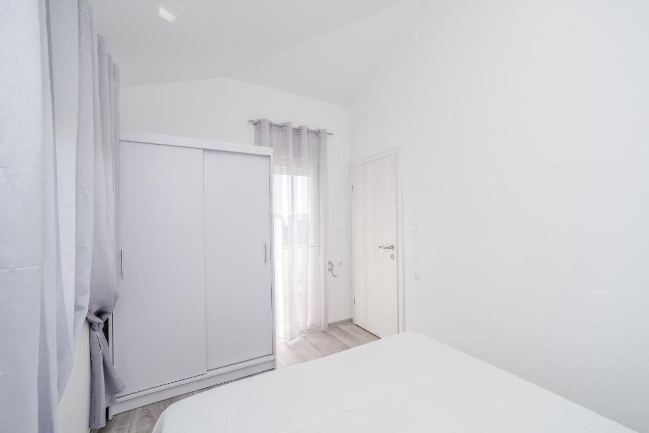 Appartamento con 2 Camere da Letto