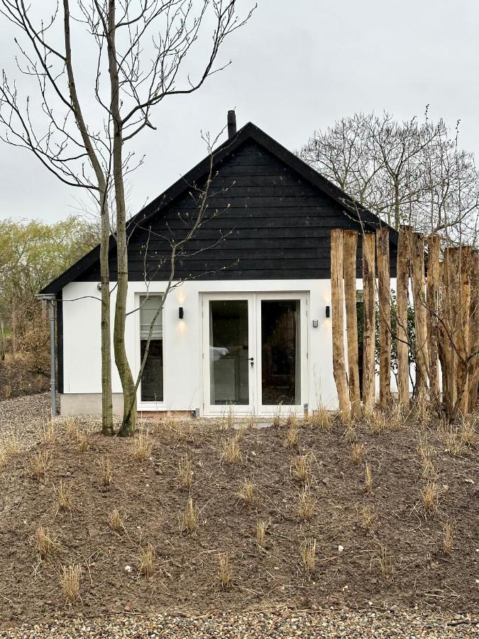 Stijlvol huisje in de Brabantse natuur! Tuynloodz B - B&B