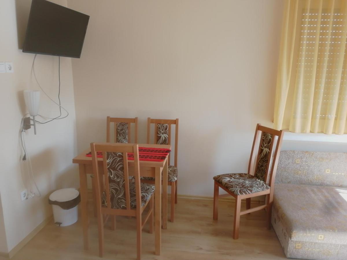 Camera Familiare con Balcone