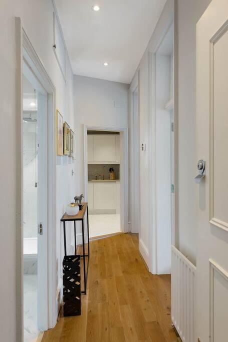 Lovely Chelsea Apartment - Ferienwohnung London