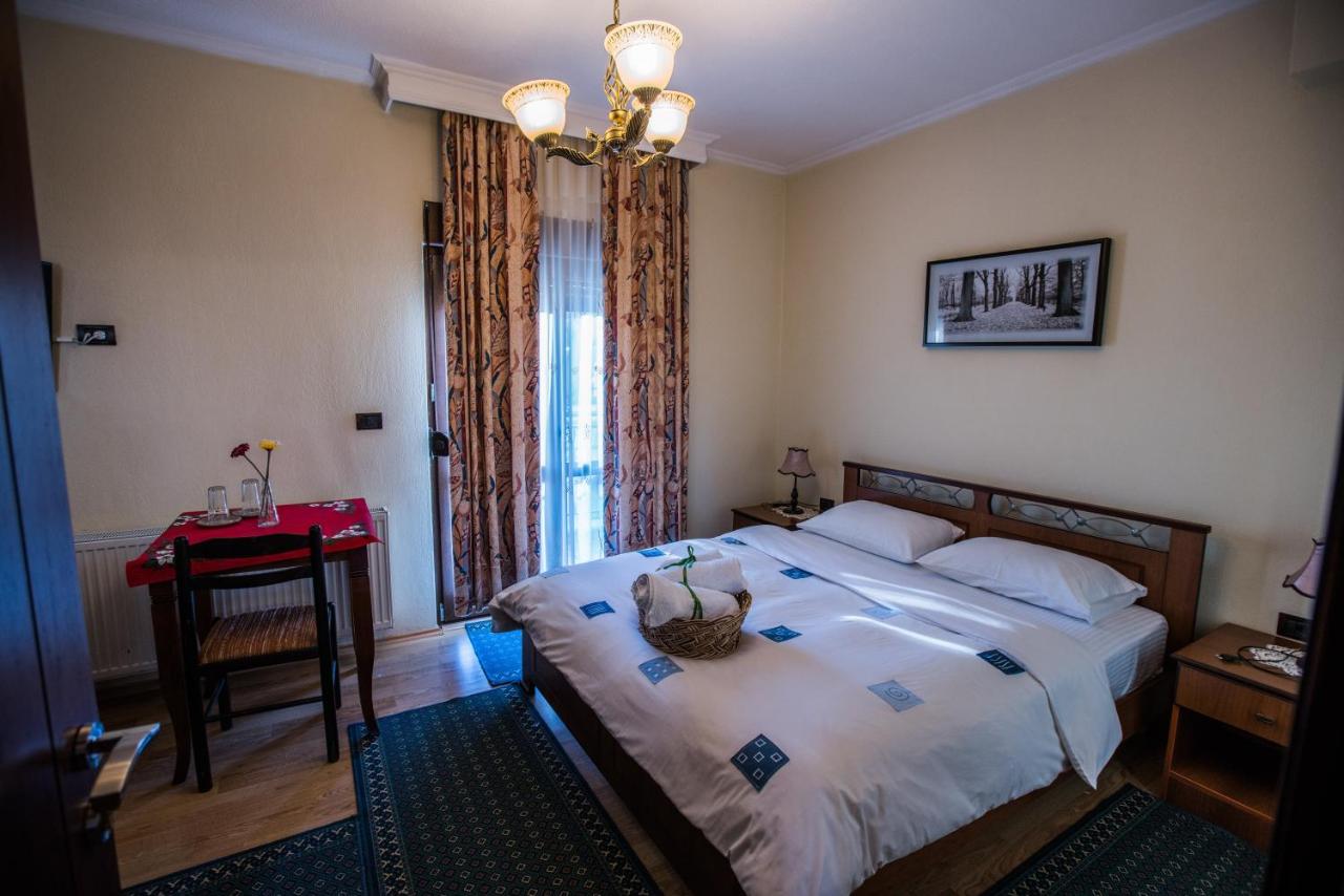 Habitación Triple con balcón