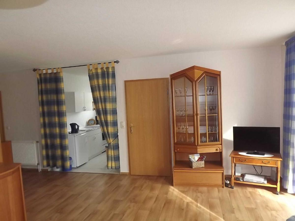 Apartamento de 1 dormitorio con balcón